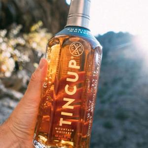 SUNTORY（サントリー） オールド 700ml 43度 今だけ1本に1個 昔