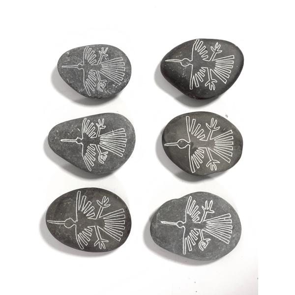 【ペルーのナスカ石１個・ナチュラル】【コンドルの絵】アソート ナスカの地上絵を刻んだ石の置物