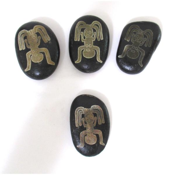 【新柄のナスカの地上絵を刻んだ石の置物 １個】 タイプ C ブラック（黒） サイズはアソート 自然の...