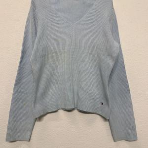 TOMMY HILFIGER Vネック セータ...の詳細画像2