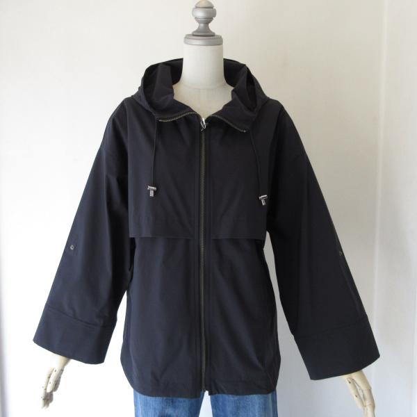 撥水ストレッチフーディジャケット（ディセット）