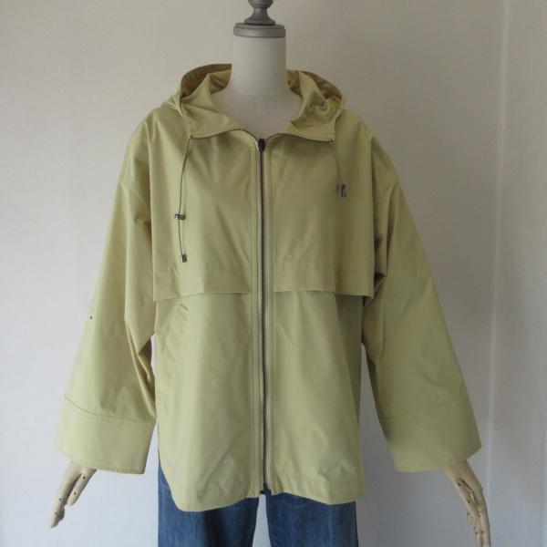 撥水ストレッチフーディジャケット（ディセット）