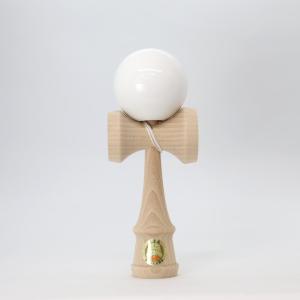 けん玉　新品　山形工房　大空　白色　ホワイト　ロゴ入り　ソリッドカラー　予備糸1本付　対象年齢4歳以上　日本けん玉協会認定競技用けん玉　国産品｜バラエティショップBIGFIELD