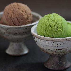 アイスクリーム プレミアムアイス 宇治抹茶&黒ほうじ茶 各4...
