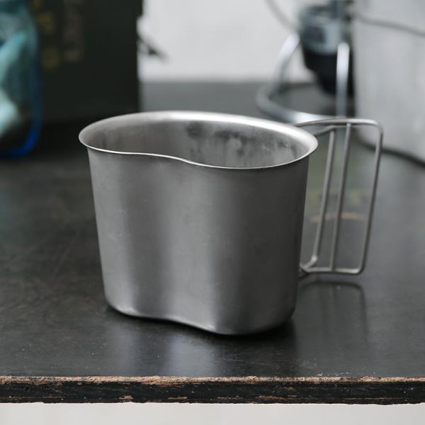 実物 USED 米軍 1QT キャンティーンカップ 軍モノ アメリカ軍 食器 調理器具 アウトドアグ...