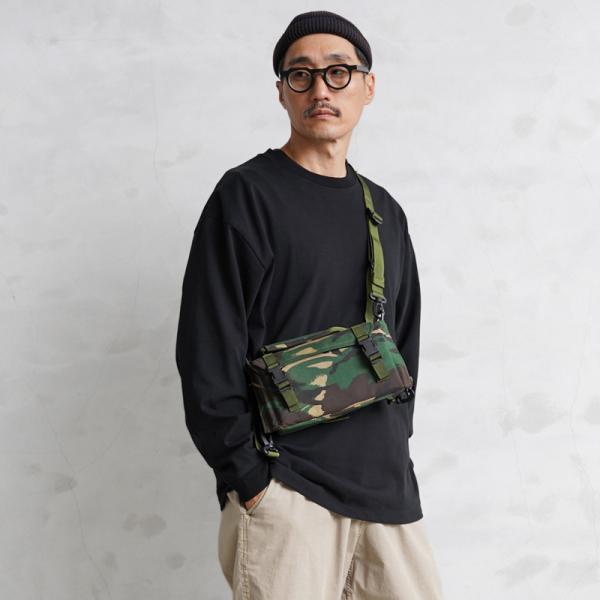 実物 新品 デッドストック イギリス軍 DATA TERMINAL TABLET ケース / ショル...