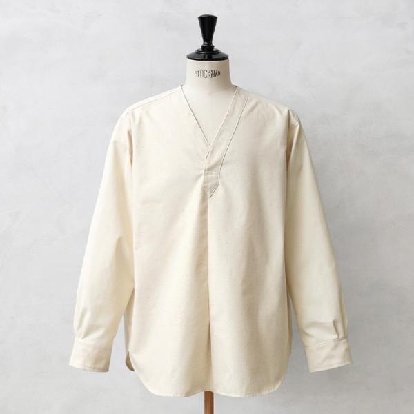 I.C.ORADEA社製 ルーマニア軍 スリーピングシャツ Vネック SLAB COTTON ミリタ...