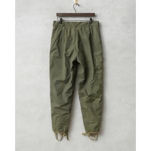 実物 新品 デッドストック ルーマニア軍 コー...の詳細画像4