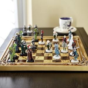 Disney - Alice Through the Looking Glass Limited Edition Chess Set 1 of 500 - New in Box