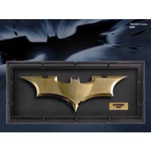 【世界1500個限定・希少】バットマン ビギンズ バタラン プロップ レプリカ DCダイレクト バットマン ビギンズ バットラング プロップレプリカ