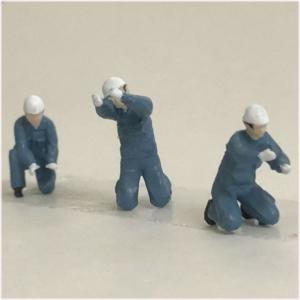 HOゲージ　工場の作業員D　3体セット