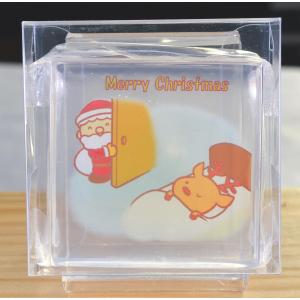 クリスマス　プレゼント ギフト　3　デザインは石けんの中に。だから使っても大丈夫。紙もフィルムも入っていません。石けんと色素のみで作られています。