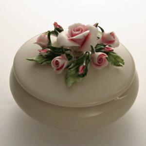 イタリア製 カポディモンテ磁花 ローズ 置物 バラ ナポリ アレンジフラワー イタリア製 輸入雑貨 カポディモンテ焼き 磁花 本物 ローズ 置物 バラ