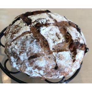 【自家製酵母】全粒１００ルヴァンレくるみ＆カレンズ（全粒粉100％）