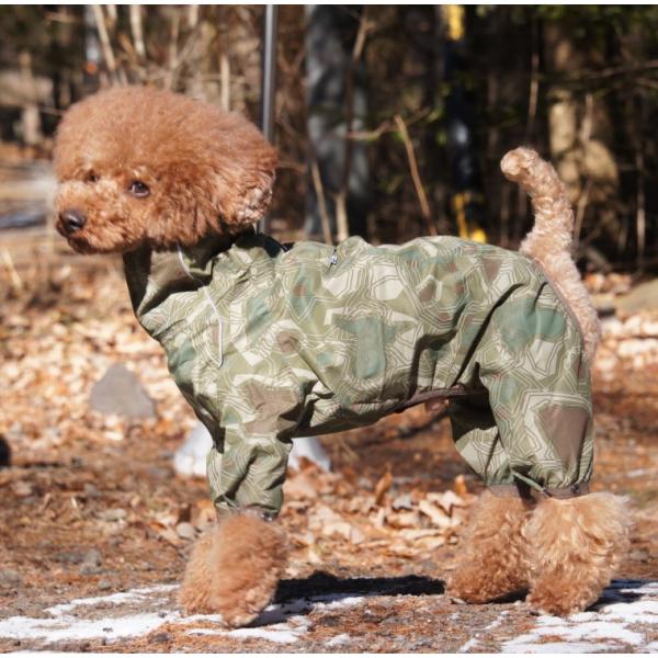 ダウンポアスーツ 大型犬用 Hurtta Downpour Suit 防水 ドッグレインコート