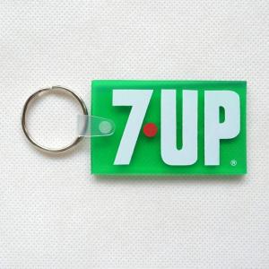ラバーキーチェーン 7UP ロゴ 名前 作り方 7UP-LOGO｜wappenstore