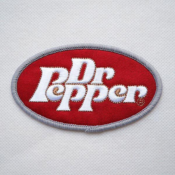 ワッペン アイロン おしゃれ 刺繍 ロゴワッペン Dr Pepper ドクターペッパー(レッド/オー...