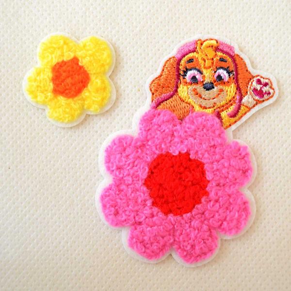 パウパトロール スカイ ワッペン【サガラワッペン スカイお花】アイロン接着 シール 両用 キャラクタ...