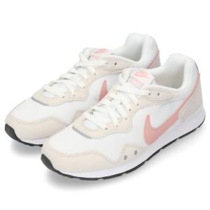 ナイキ レディース スニーカー ベンチャー ランナー WMNS NIKE VENTURE RUNNER CK2948-104 ホワイト クッション性 通気性 柔軟性 耐久性 セール