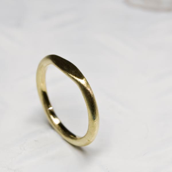 真鍮ワンポイント槌目プレーンリング 2.0mm幅 つや消し 3号〜27号｜WKS ONEPOINT ...