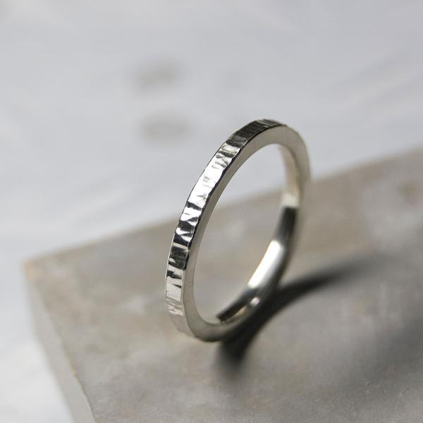 シルバーシックフラットリング 2.0mm幅 縦槌目 3号〜27号｜WKH THICK FLAT RI...
