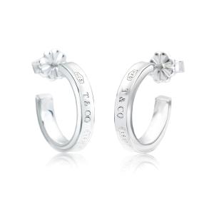 TIFFANY&Co. 極 美品 希少品 箱 袋付き ティファニー ナロー TIFFANY&Co. 極 美品 希少品 箱 袋付き ティファニー ナロー