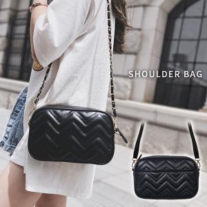 ショルダーバッグ レディース チェーンバッグ レザー調 キルト ミニバッグ 斜め掛け 肩掛け 2way 黒 ゴールド 大人 おしゃれ
