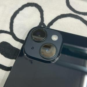 【au版】【SIMロックなし】Apple iP...の詳細画像1