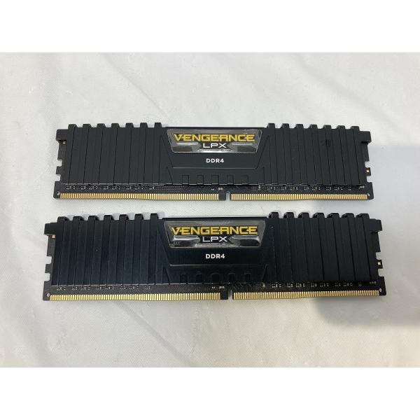 コルセア CORSAIR VENGEANCE デスクトップPC用メモリ CMK16GX4M2B300...