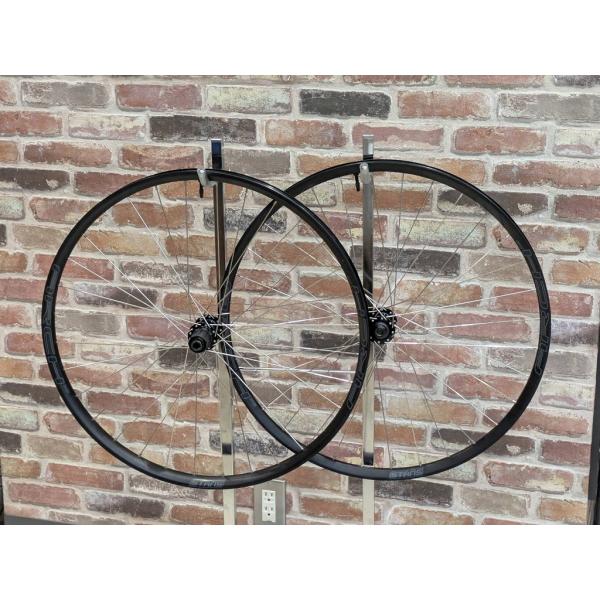スタンス &amp; シマノ STANS &amp; SHIMANO ホイールセット 650B 100/142mm ...