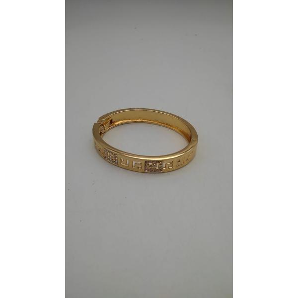 ブレスレット　バングル　