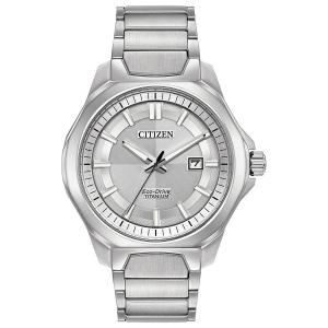 《新品未使用》Citizen 腕時計 Men's ' Quartz Titanium Casual Watch, Color:Silver-Toned 日本製クォーツ AW1540-88A【並行輸入品】｜wawawa333