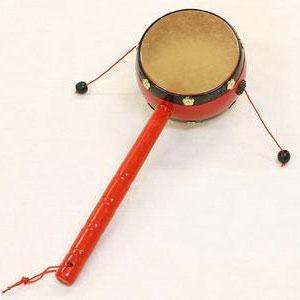 でんでん太鼓・中 昔ながらの定番民芸玩具 高めの音がカンカン鳴ります