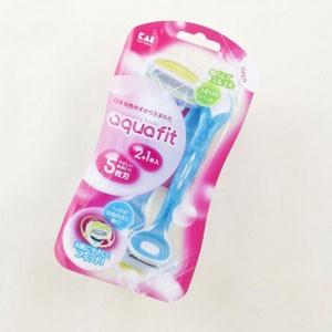 貝印 カミソリ アクアフィット 2本入 : webby shop - 通販 - Yahoo