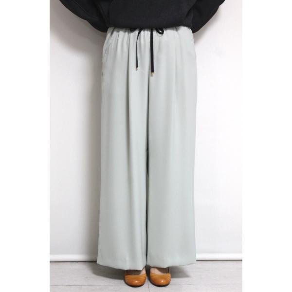 パシオーネ（PASSIONE）ツータックドロストイージーパンツ／ミントグリーン