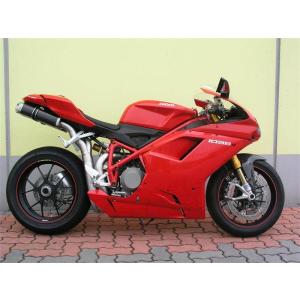 SUPERSPORT950：フロント・フェンダーカーボン製・CARBONVANI(カーボン