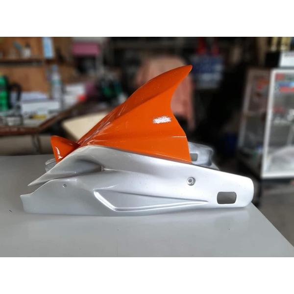 KPT DESIGN ケーピーティーデザイン スイングアームカバー カラー：グロスブラック その他ス...