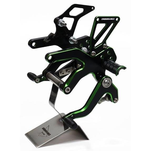 ENDURANCE エンデュランス バックステップキット カラー：ブラック／グリーン Ninja Z...