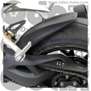 STRIKER（ストライカー） カーボンリヤフェンダー MT-09 XSR900 YAMAHA