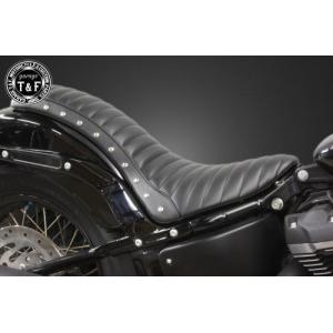 Garage T＆F ガレージ スタッド付きコブラシート タイプ：ダイヤ