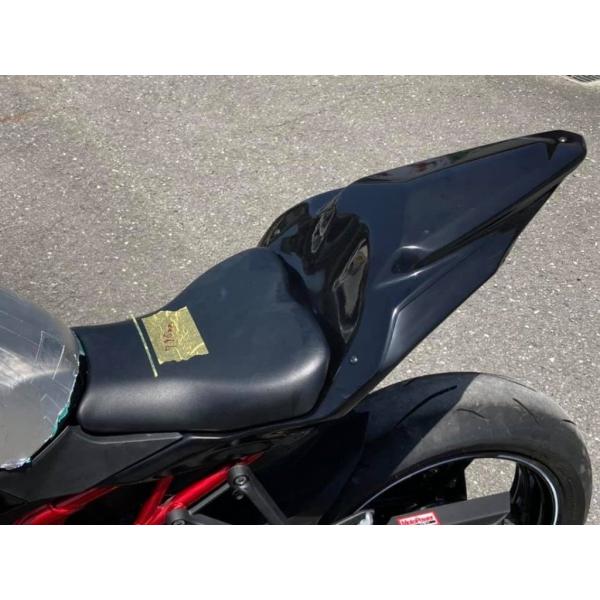 EIGHT(才谷屋) エイト(サイタニヤ) シートカウル／ストリート タイプ：黒ゲル／純正シート使用...