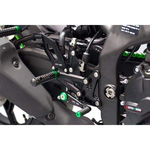 MOTO-TRON RACING モトトロンレーシング バックステップ キット カラー：ブラックグリ...