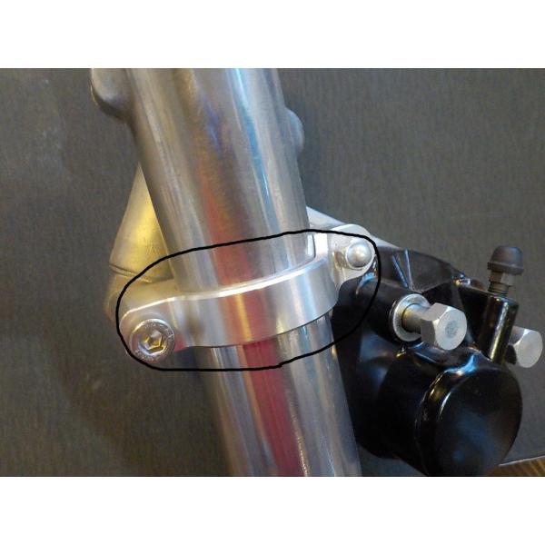 AGAIN アゲイン Wディスク用 キャリパーサポートアダプター CB400 FOUR(空冷) HO...