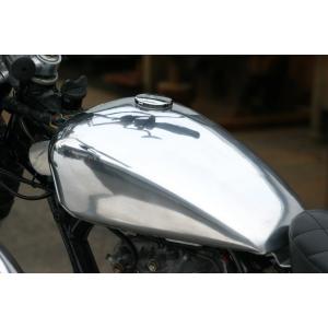 BIG CEDAR ビッグシーダー アルミロングピーナッツ タンク TW200 TW225