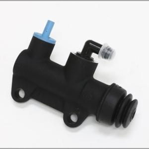 ブレンボ リアブレーキマスターシリンダーブラック brembo（ブレンボ） リアブレーキマスターシリンダー φ11 ブラック 横