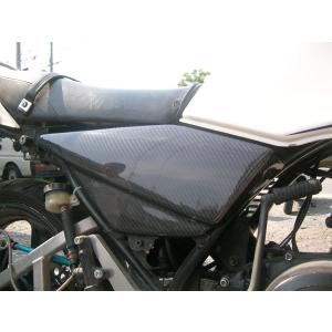 【即購入OK‼️】才谷屋 tzr50 tzr50r タンクカバー 才谷屋ファクトリー TZR50 TZR50R タンクカバー 仕様 白ゲル