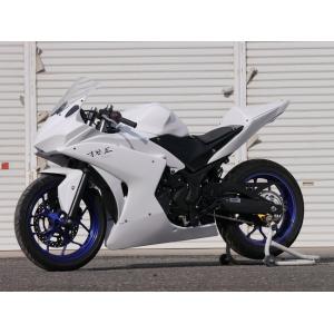 YZF-R25 IGHT(才谷屋) シート　レーサー　社外シングルシート EIGHT(才谷屋) エイト(サイタニヤ) フルカウル＆シングルシートセット