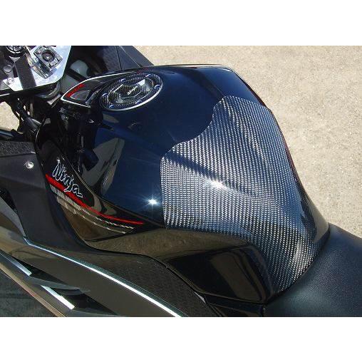 CLEVER WOLF クレバーウルフ タンクプロテクター タイプ：綾織りカーボン Z250 ニンジ...