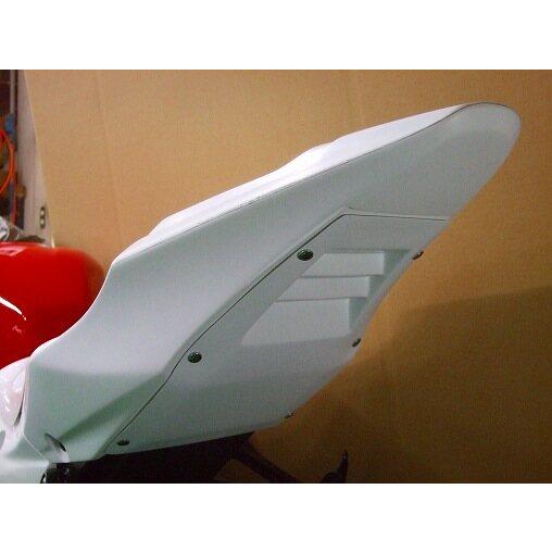 CLEVER WOLF クレバーウルフ 耐久シートカウル＜ENDURANCE SEAT FAIRIN...