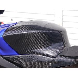 才谷屋 サイタニヤ タンクカバー M1-type タイプ：白ゲル YZF-R1 YAMAHA ヤマハ｜webike